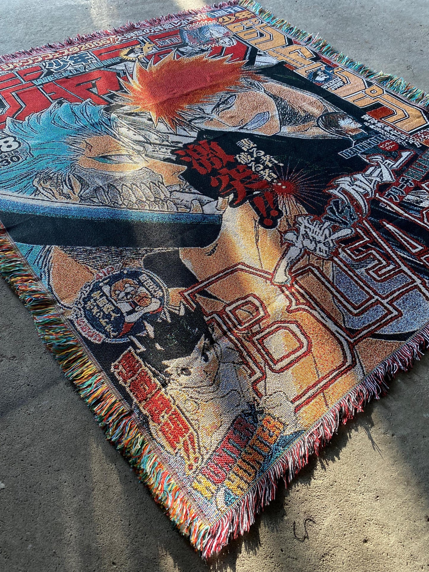 BANKAI WOVEN BLANKET TAPESTRY