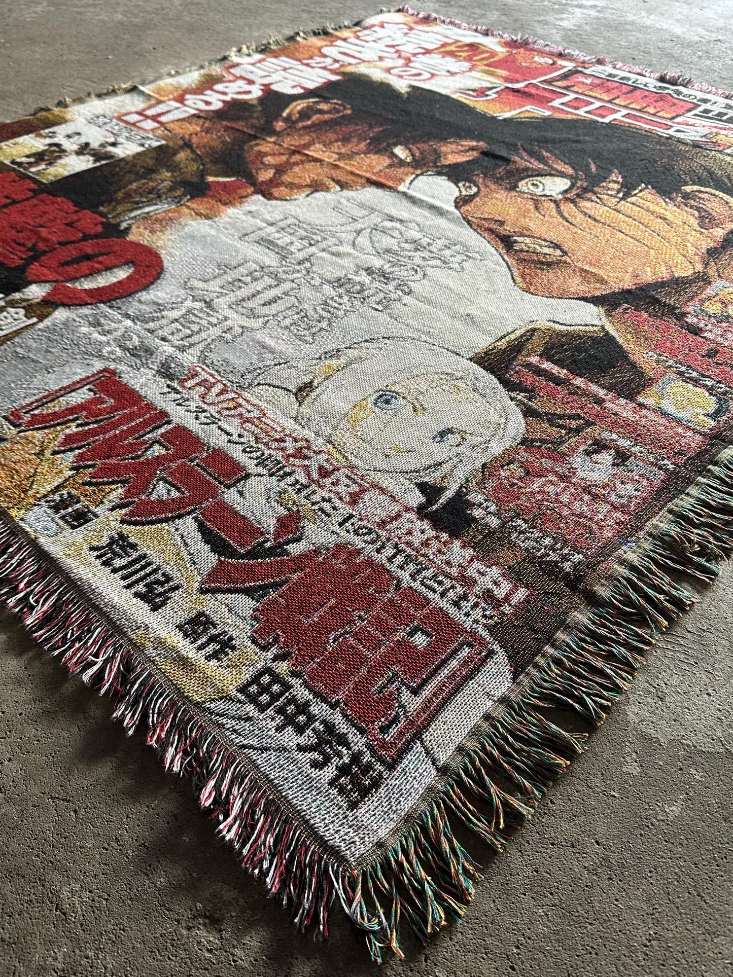 RUMBLING WOVEN BLANKET TAPESTRY