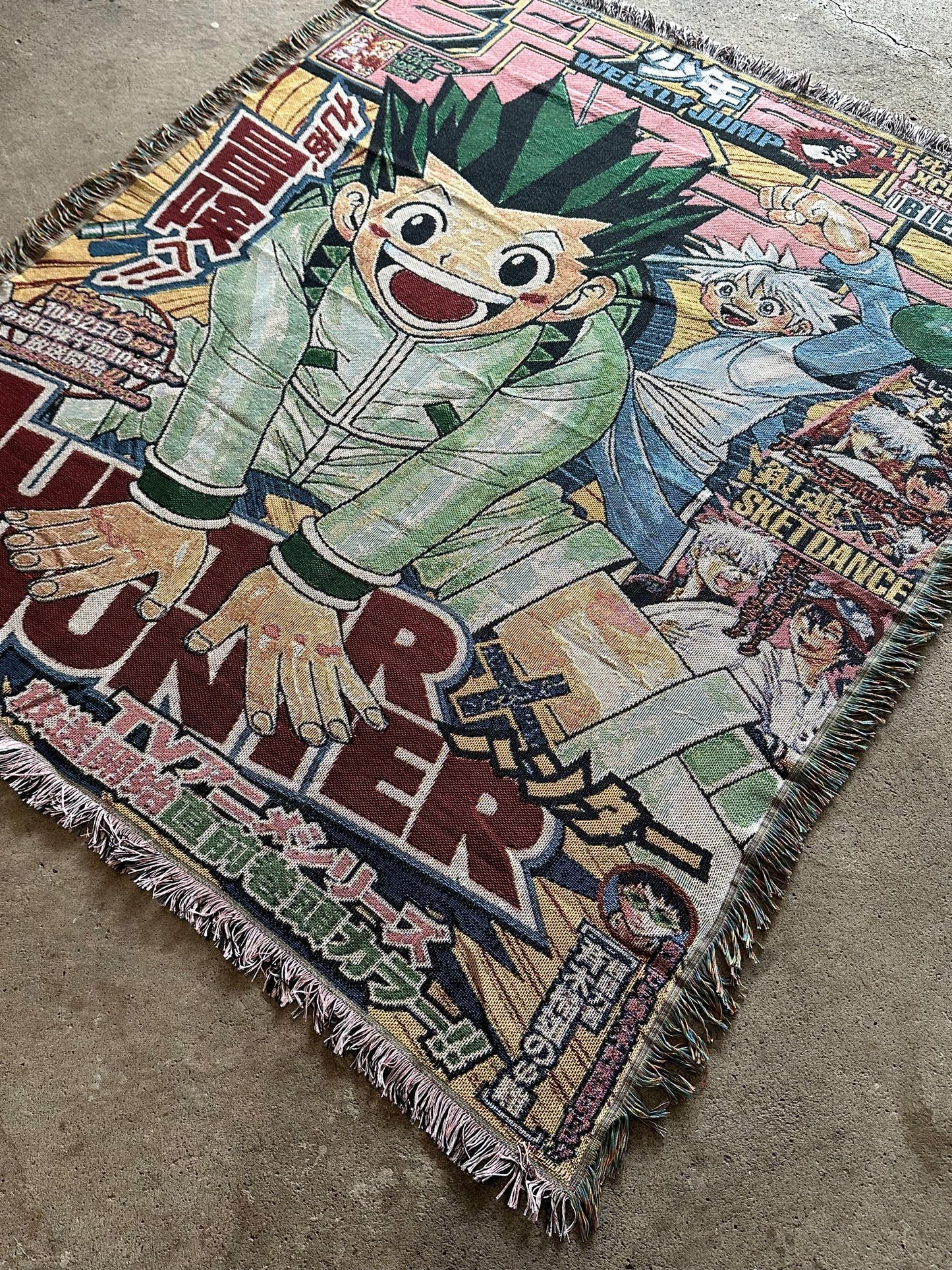 GONTRA WOVEN BLANKET TAPESTRY